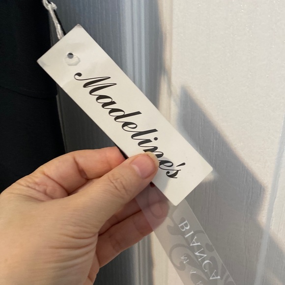 Bianca Nero Dress - Picture 7 of 7